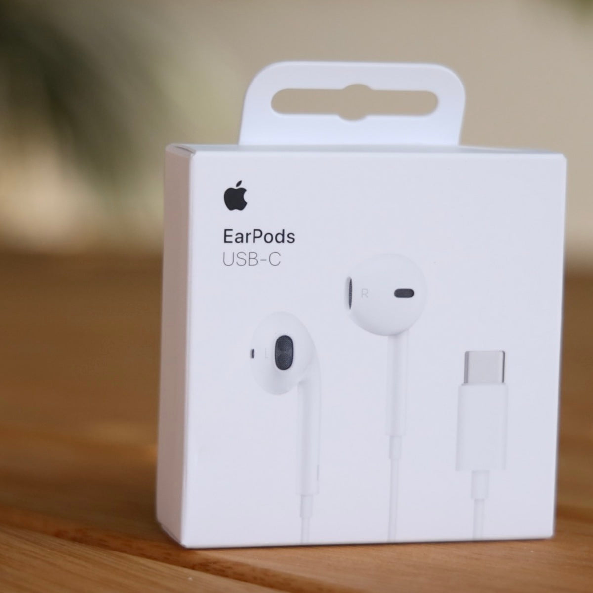 Apple EarPods Type C Connector